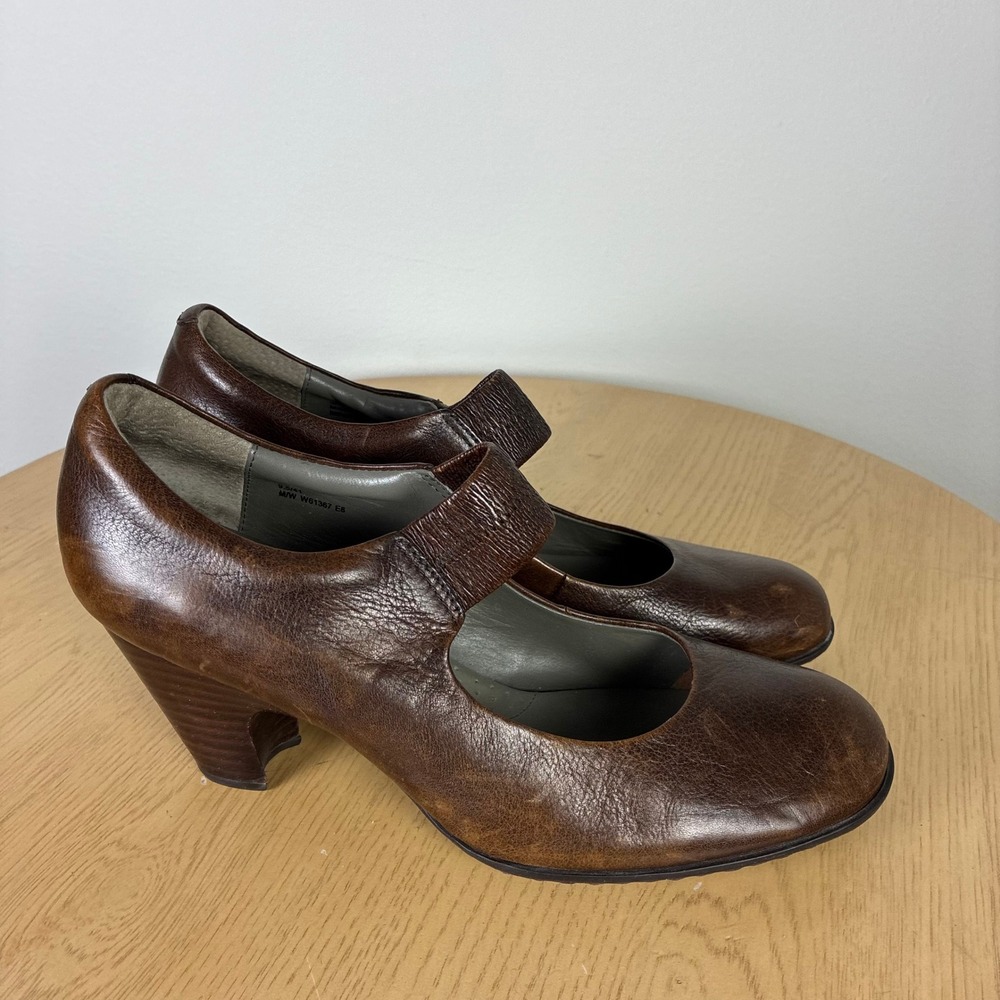 Born Leather Mary Jane Block Heels Round Toe Womens 9.5 Comfort Retro Preppy